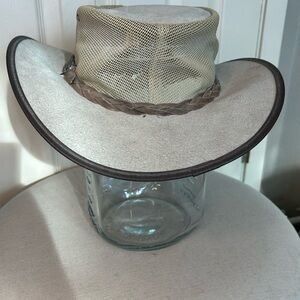 Squashy Authentic Australian Bush Hats Outback Mesh Vented Safari Fishing Sz L